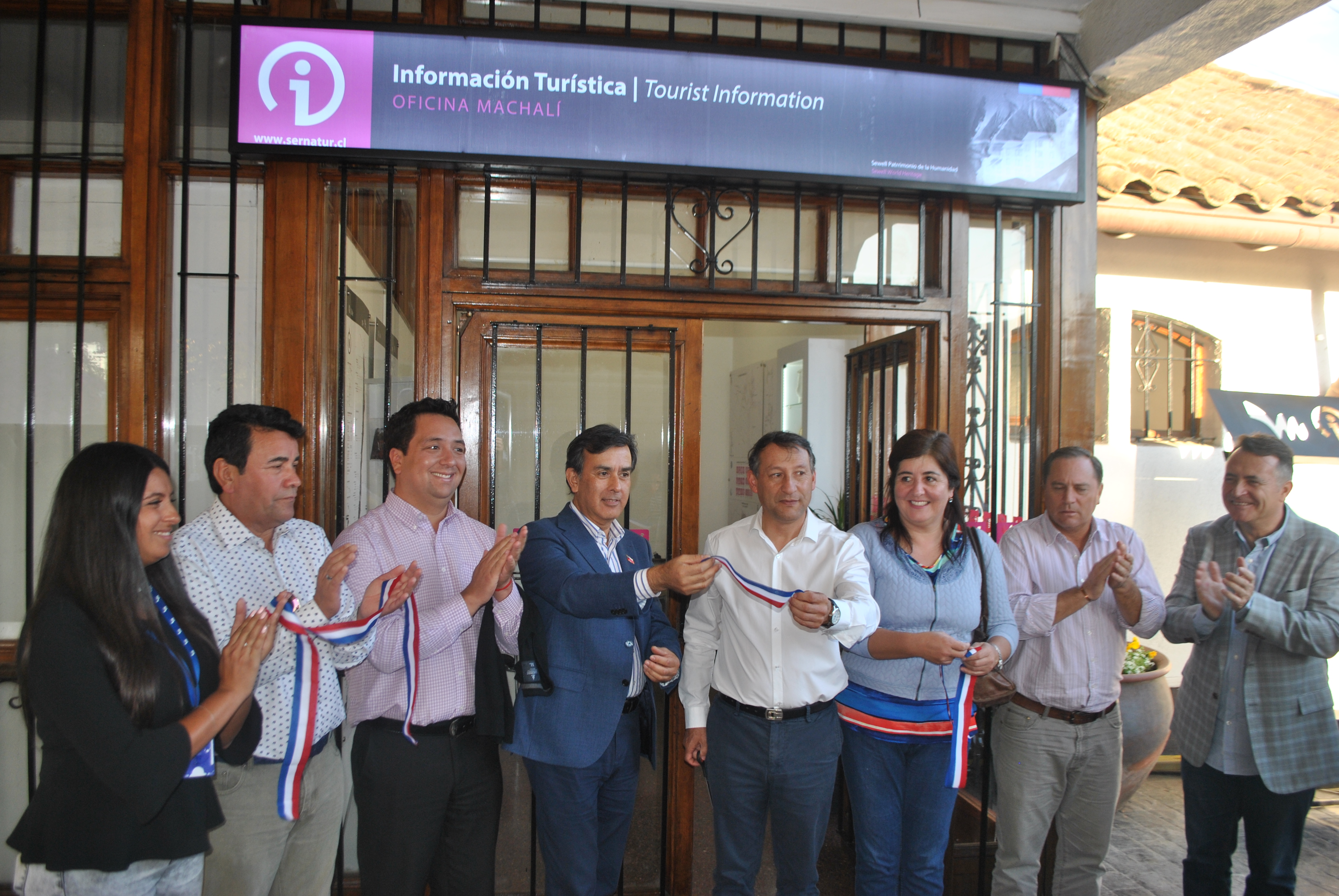 Machalí inaugura oficina de información turística