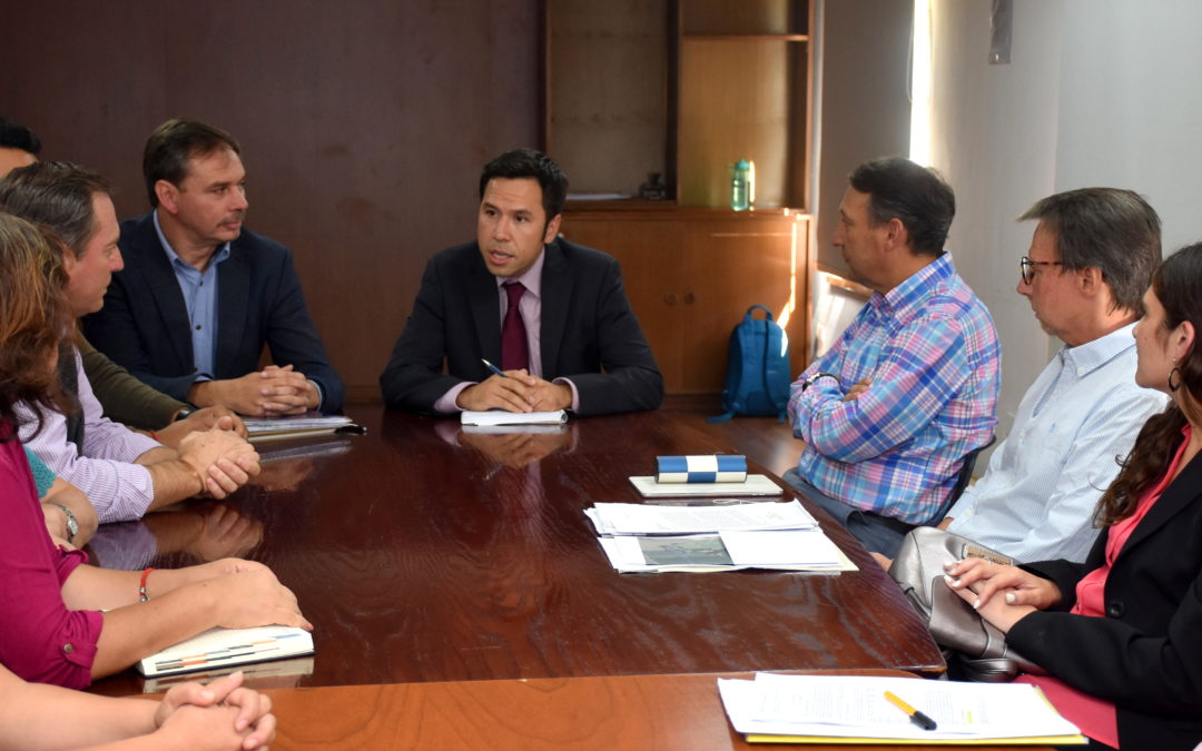 Seremi de Vivienda se reunió con dirigentes del comité Camino a la Ilusión de Machalí