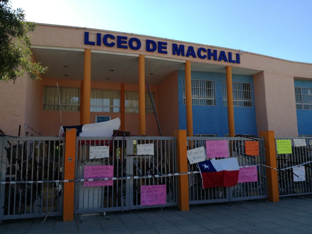 Estudiantes del Liceo de Machalí deponen toma
