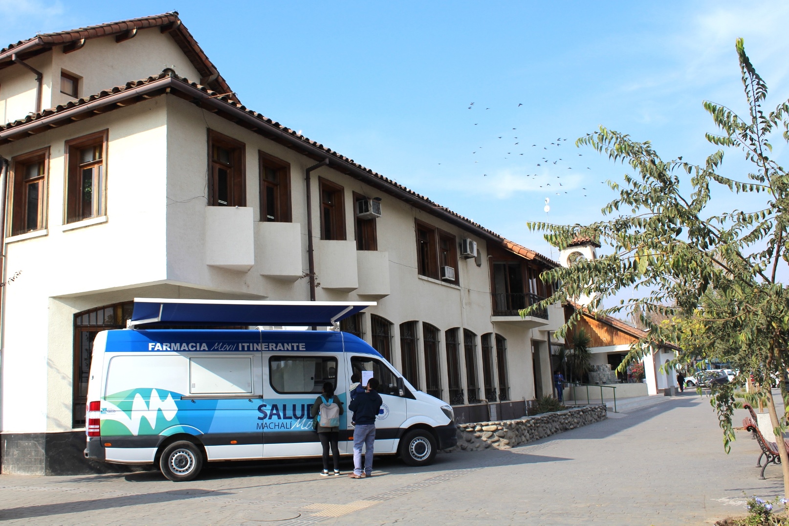 Conoce los horarios y recorridos que tiene la Farmacia Móvil Itinerante de Machali