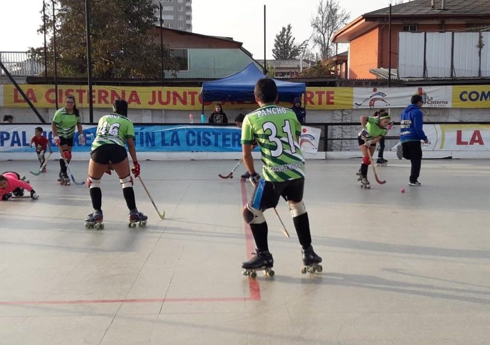 Hockey machalino ya juega en las grandes ligas