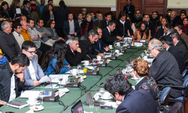 Core aprueba 321 mil millones para modernización de hospitales y centros de salud