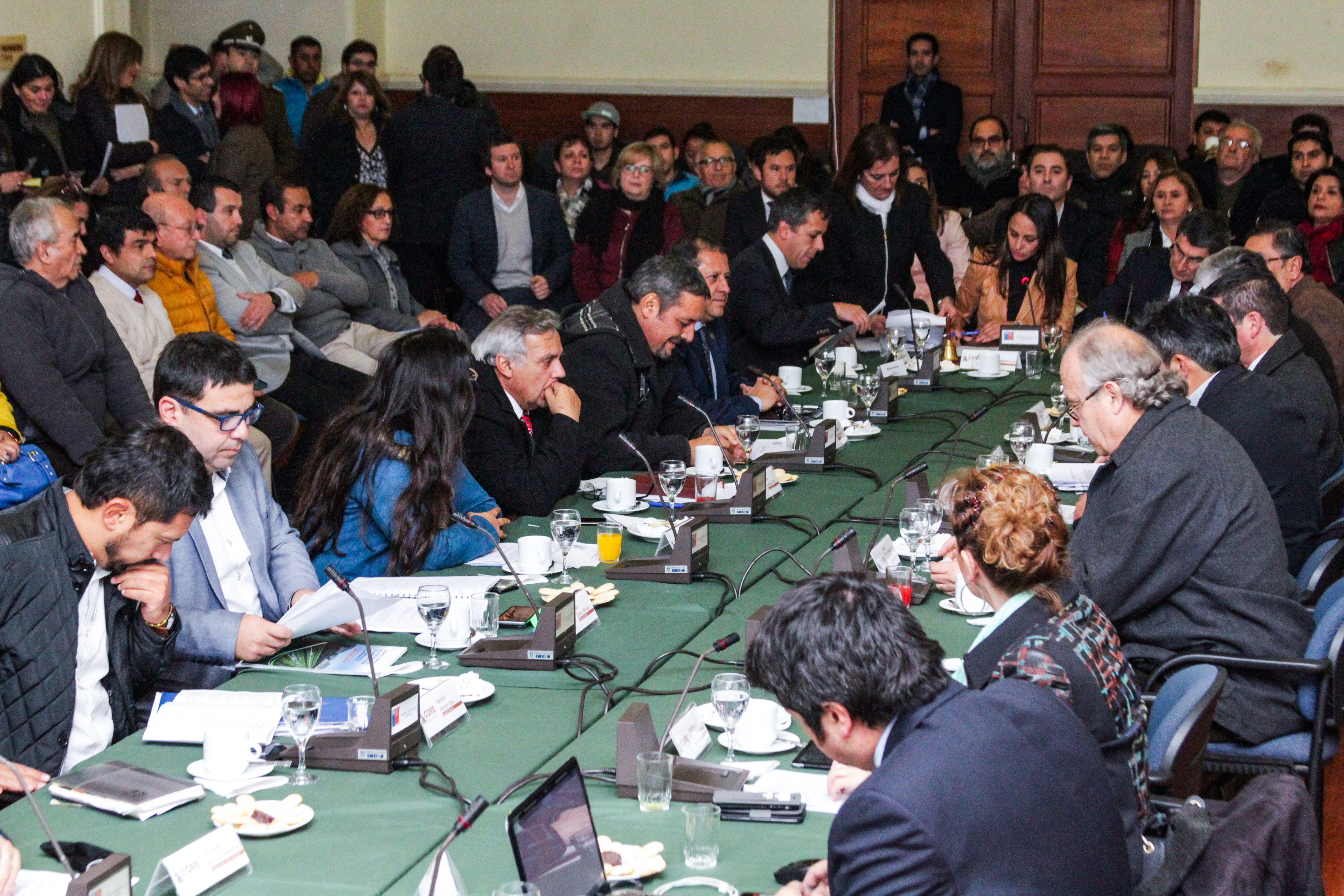 Core aprueba 321 mil millones para modernización de hospitales y centros de salud