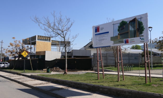 Vecinos de Barrio Nuevo Horizonte – Cordillera visitaron obras de nuevo centro comunitario en Machalí