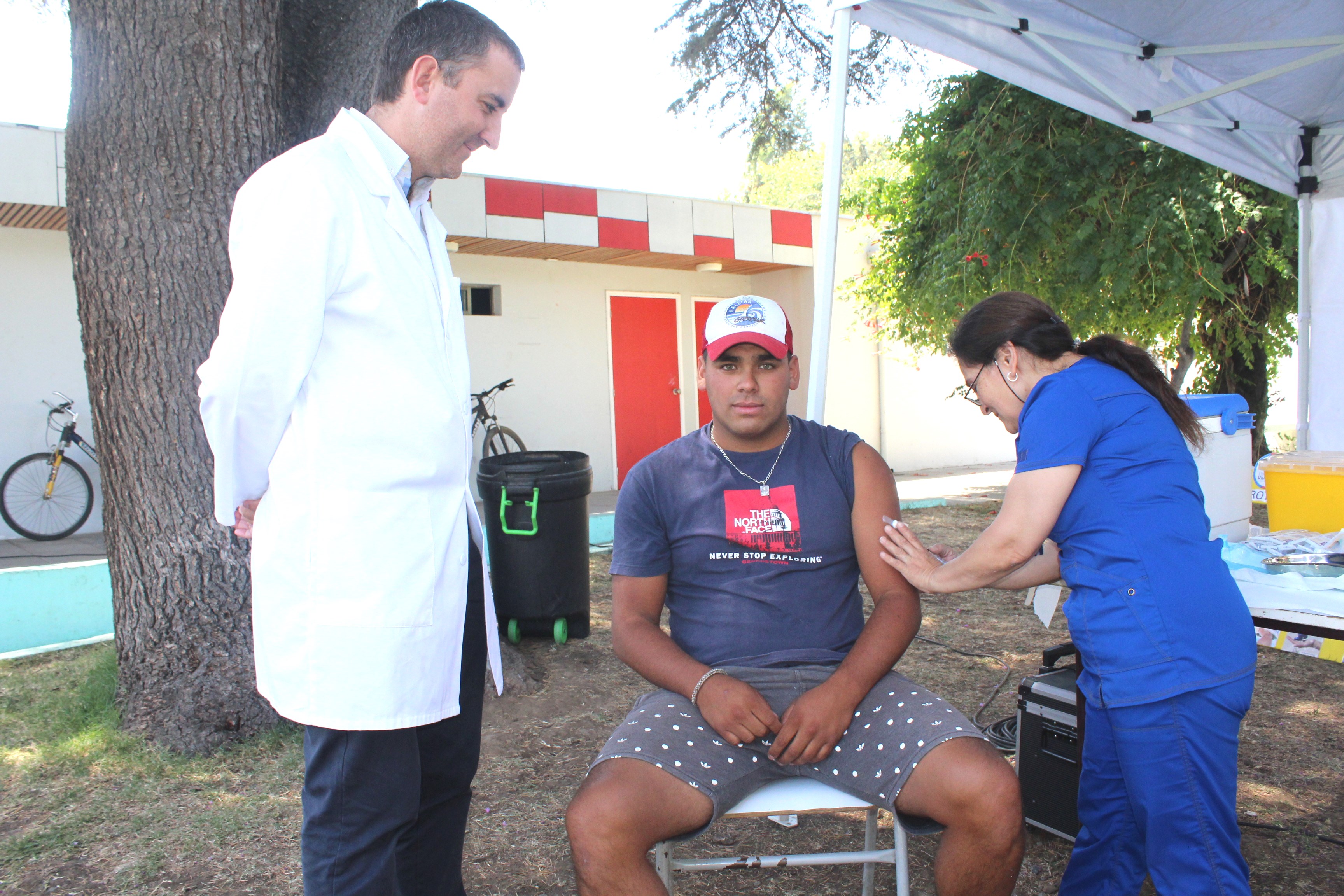 Seremi de Salud O’Higgins refuerza campaña contra el Sarampión en Machalí