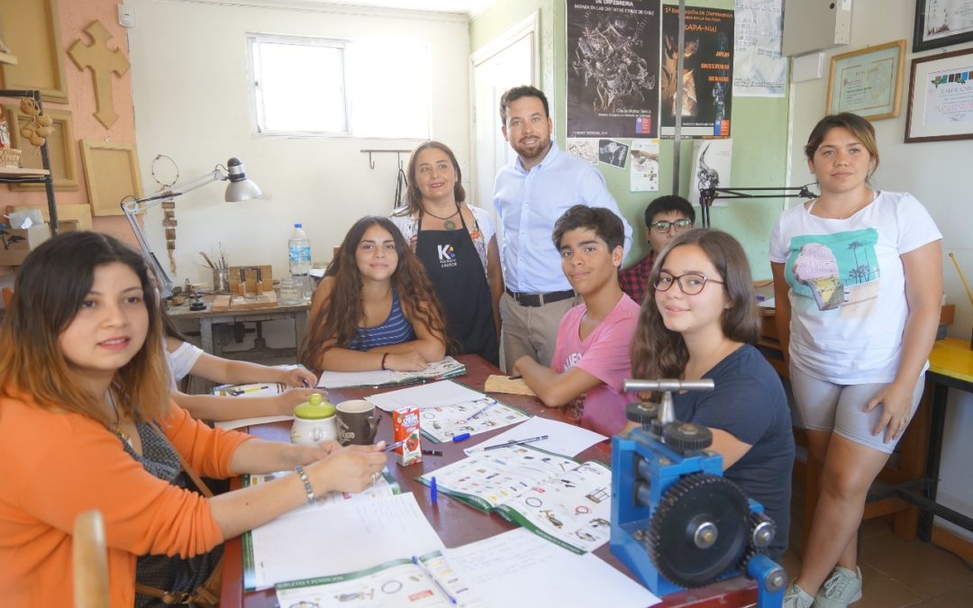 INJUV O’Higgins dicta talleres recreativos y educativos a jóvenes de la región