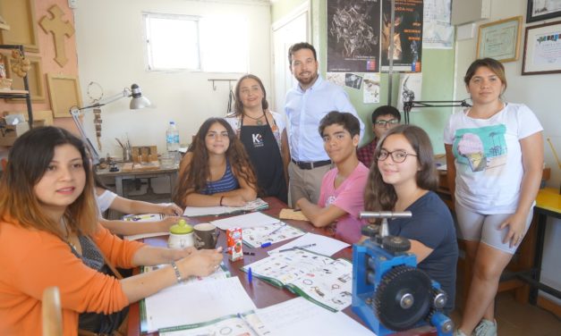 INJUV O’Higgins dicta talleres recreativos y educativos a jóvenes de la región