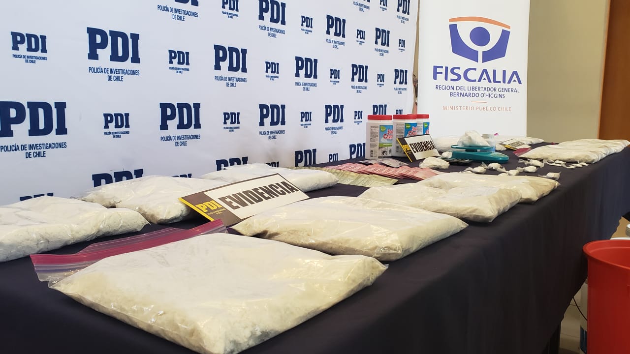 Desbaratan laboratorio clandestino de drogas en Rancagua