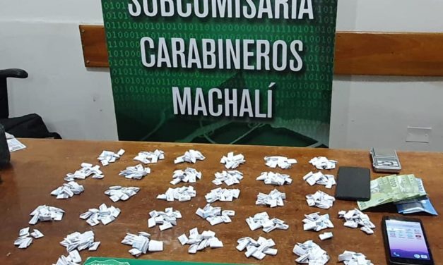 Carabineros detiene a sujeto por microtráfico de drogas en Machali