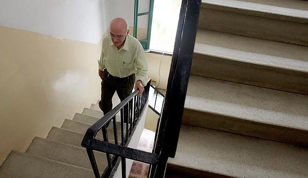 Consejos prácticos para liberar el estrés del encierro, desde barrer hasta subir las escaleras