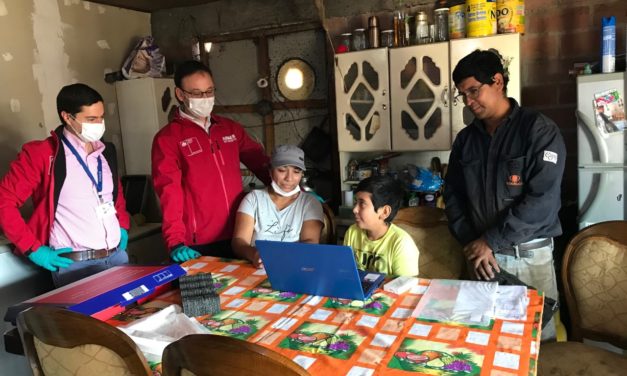 Comienza entrega de computadores a estudiantes de 7° básico de la región