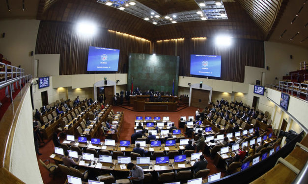 Diputados despachan a ley retiro de 10% fondos de AFP