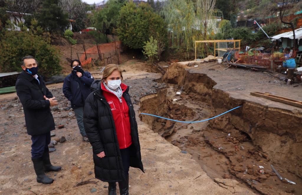 Inundaciones, cortes de ruta y socavón en Machalí fueron principales afectaciones por intensas lluvias en O´Higgins