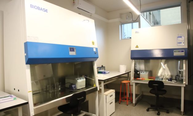 Universidad de O’Higgins comenzó a procesar PCR para detectar Covid-19