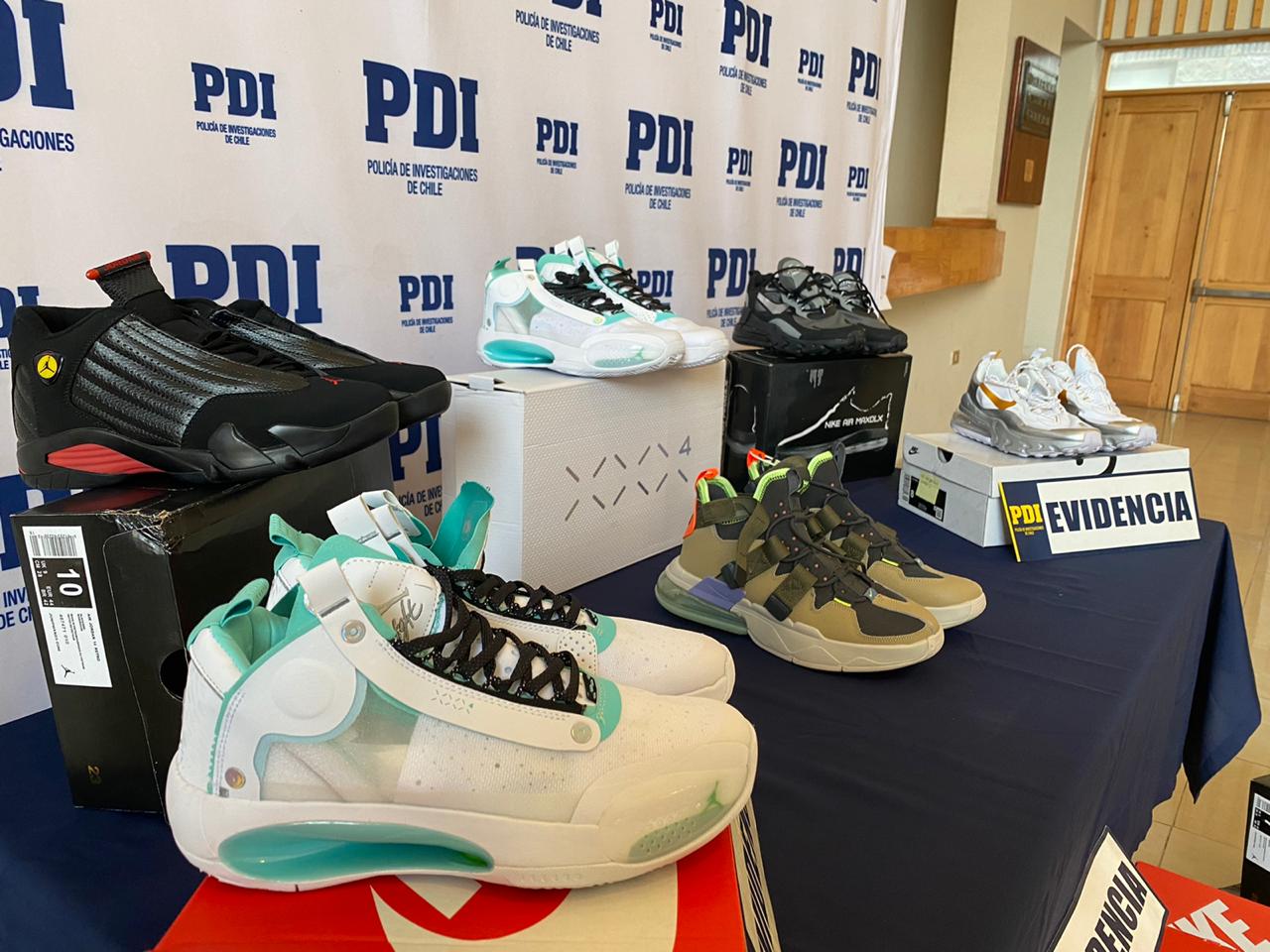 Incautan 40 pares de zapatillas falsificadas en Rancagua
