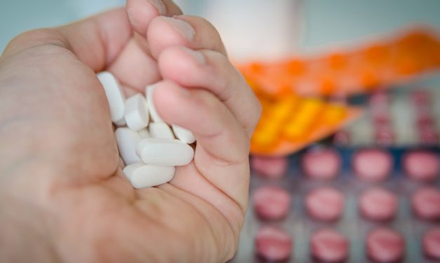 Encuesta SENDA: Ha bajado el consumo de drogas y alcohol pero ha aumentado el consumo de medicamentos sin receta médica