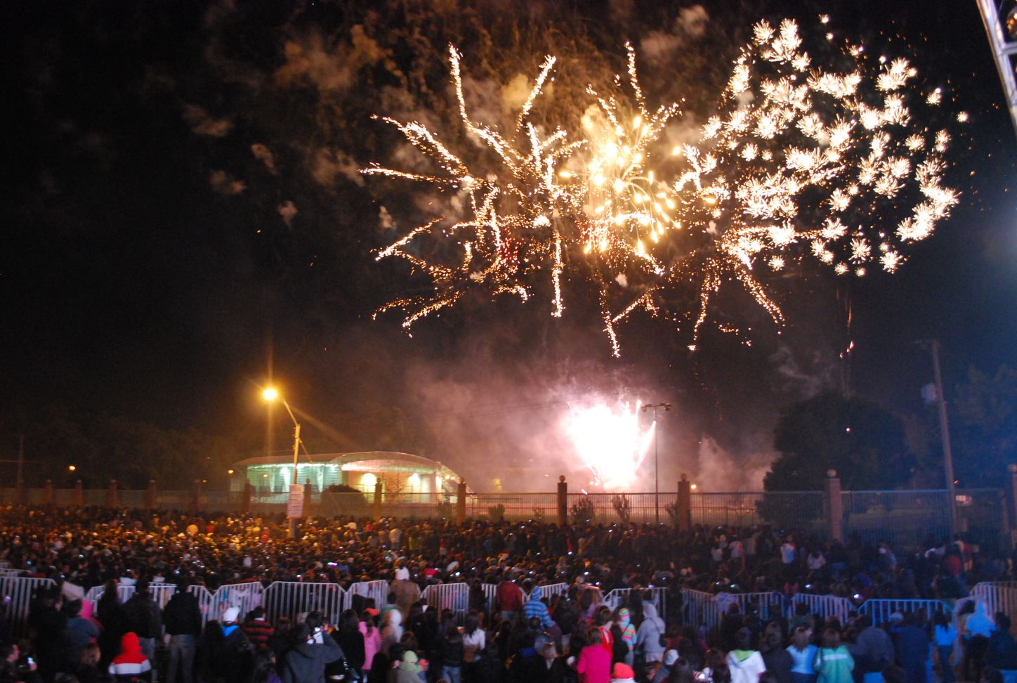 Rancagua suspende fuegos artificiales de año nuevo por efectos del covid-19