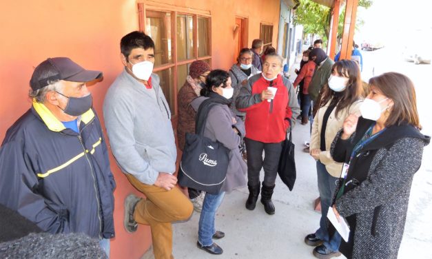 Autoridades visitan Coya para supervisar pago del Bono de Invierno