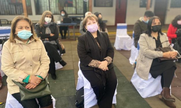 Machali despide a profesoras que se acogieron a retiro