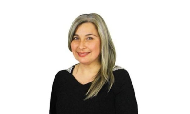 Conoce a la Candidata a Diputada Mercedes Escalona