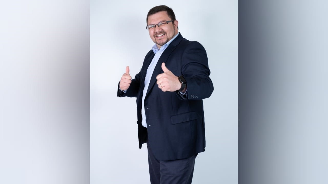 Conoce al Candidato a Senador Claudio Mella