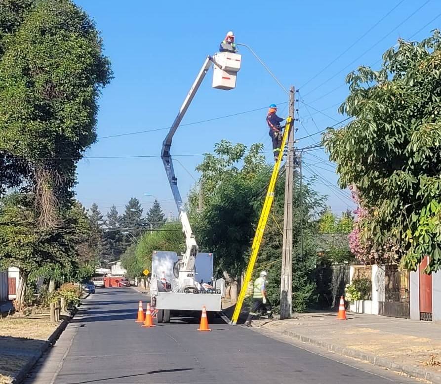 Barrio Santa Teresa de Machalí contará con nueva red de Iluminación