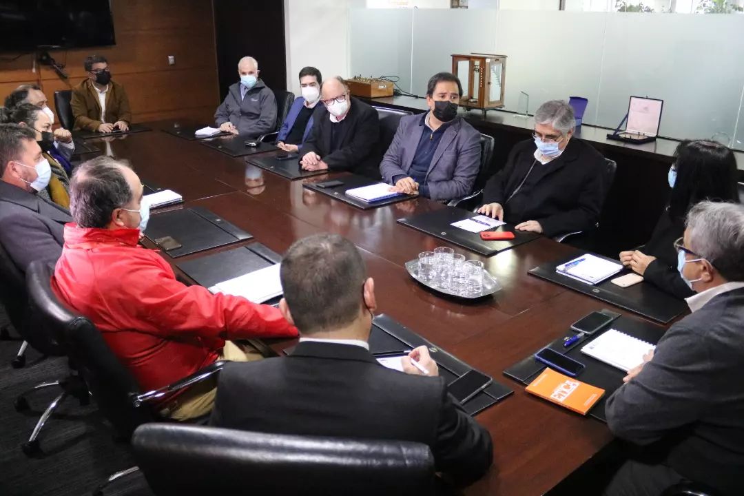 Alcalde de Machalí recurre a la SEC por constantes cortes de luz