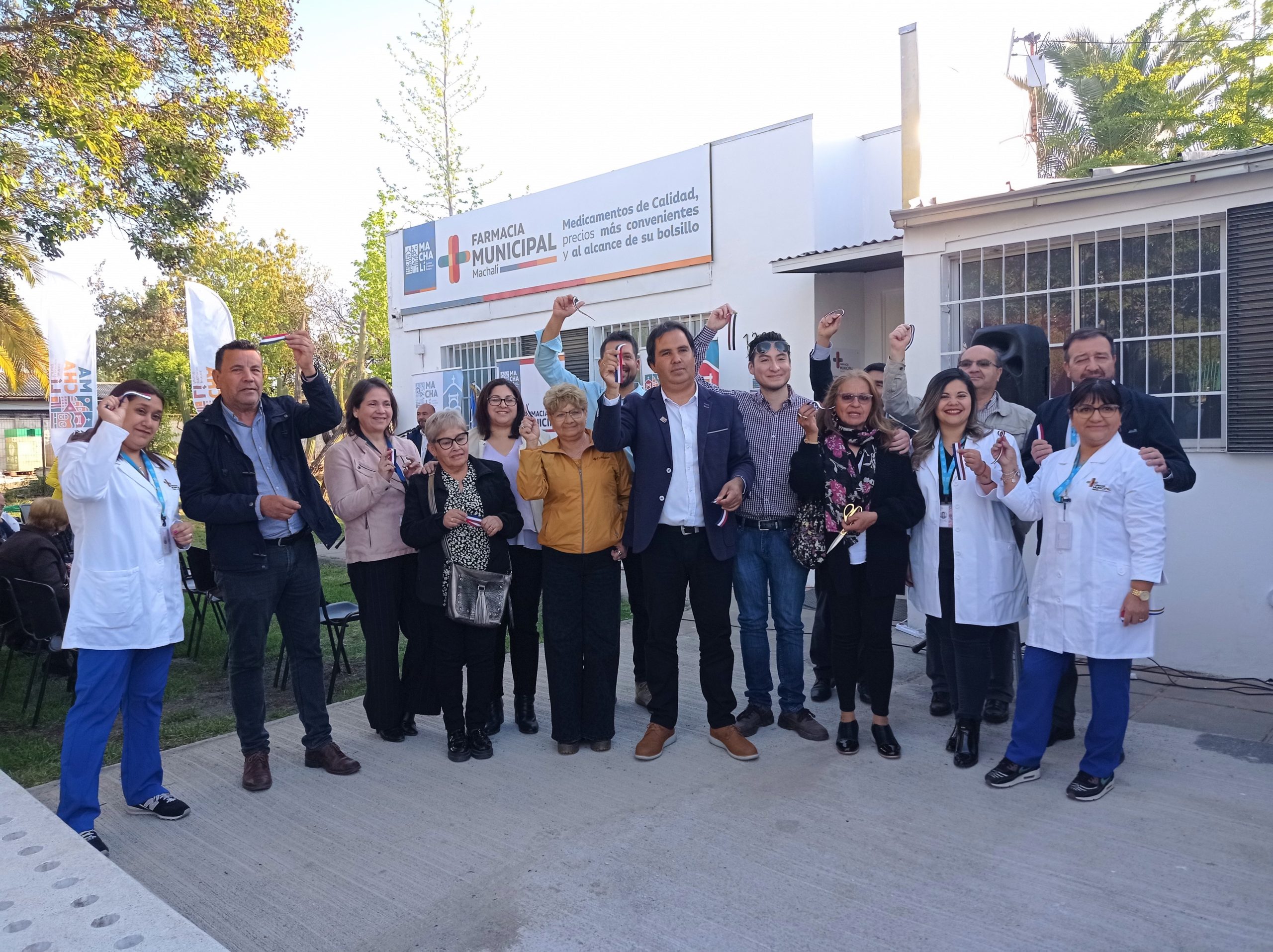 Machalinos accederán a medicamentos a bajo costo gracias a la recién inaugurada Farmacia Municipal