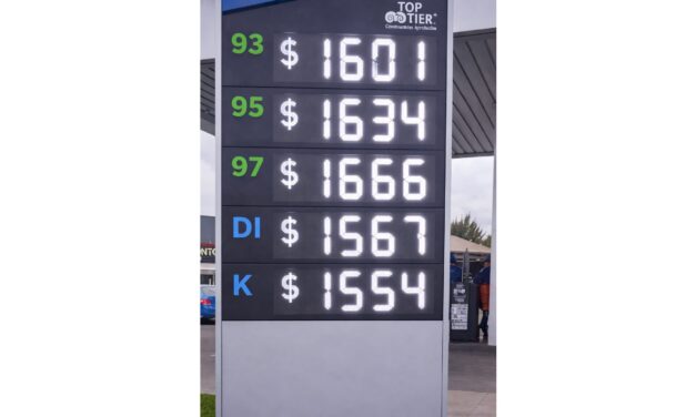 Bencinas en Machali superan los $1600 pesos tras alza de combustibles